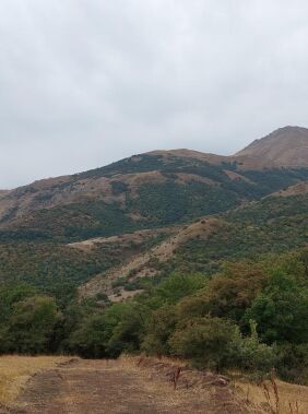 hiking along the Zorbulag – Bichenek Route