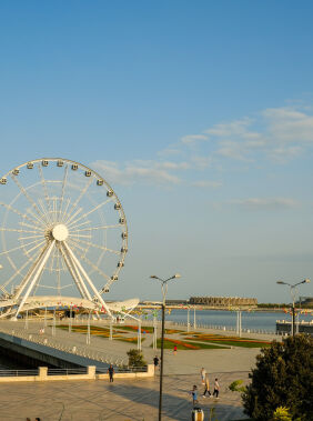 Stroll along Caspian seaside boulevard