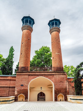 Refined masterpiece Shah Abbas Mosque