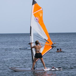Windsurfing in Azerbaijan